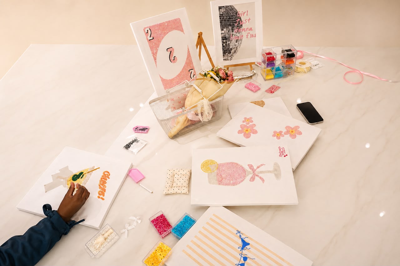 Pink canvas DIY